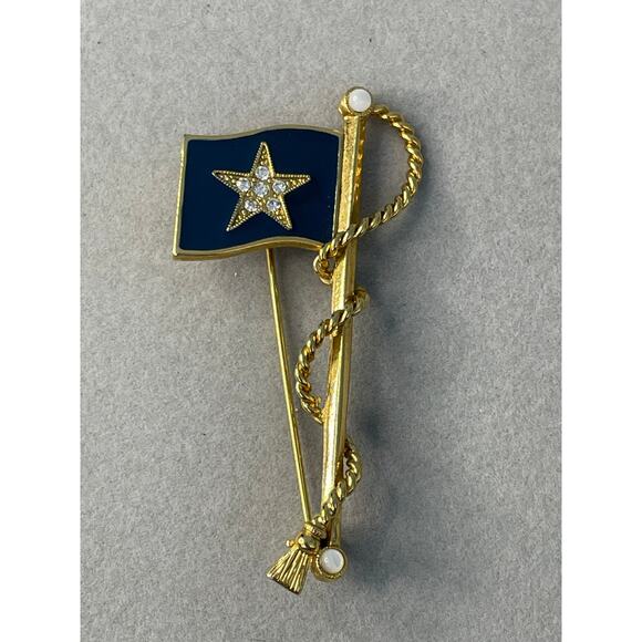 Vintage Bonnie Blue American Flag Pin Brooch Gold Tone Rhinestone Star USA - Picture 1 of 4